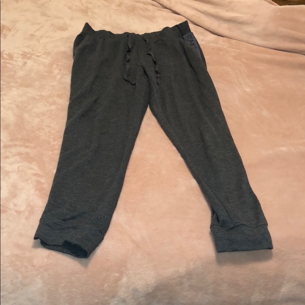 VICTORIA SECRET JOGGERS